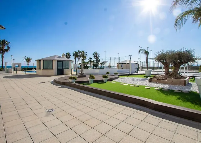 아파트 Espacio 3 - Primera Linea De Playa 쿠엘라
